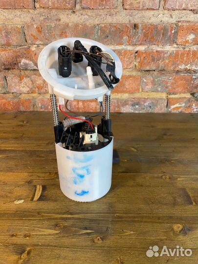 Топливный насос Bmw 3 E90 N46B20 VA2.0 2009 Rest