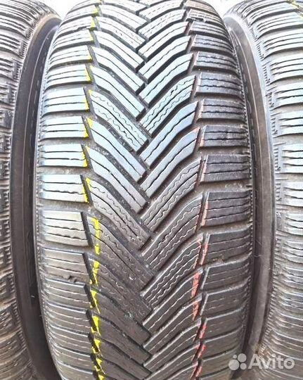 Michelin Alpin 6 215/60 R16 99H