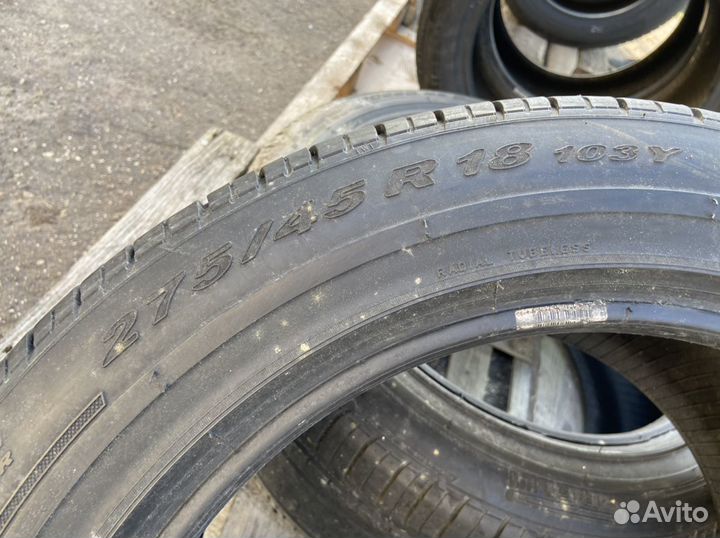 Pirelli P Zero Rosso 275/45 R18