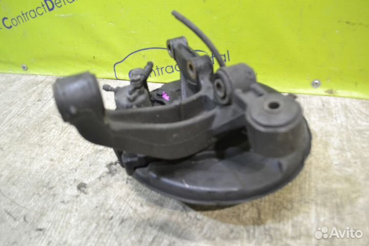 Кулак задний левый в сборе Camry 30 Lexus ES