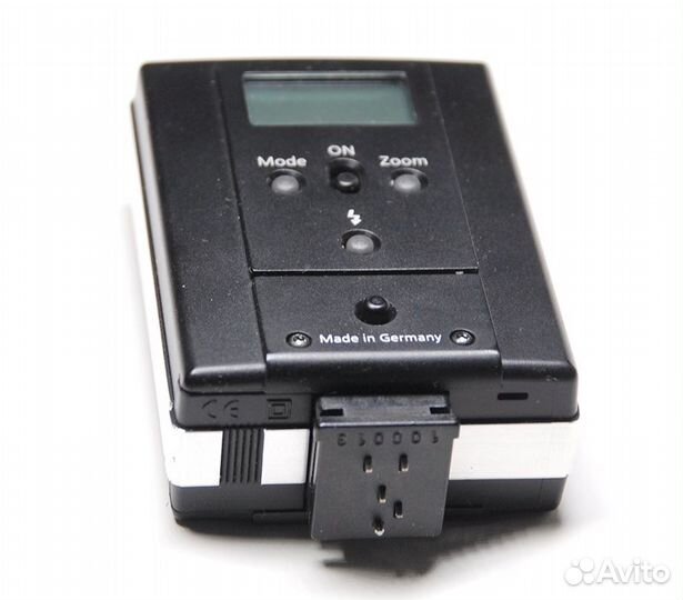 Фотовспышка накамерная Mecablitz 28 AF-3N digital