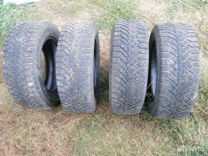 Nordman Nordman 4 215/65 R16