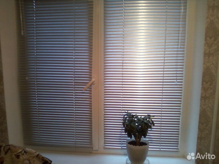 Жалюзи на окна. Рольворота, рольставни