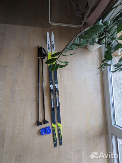 Беговые лыжи, палки, ботинки, чехол inovik