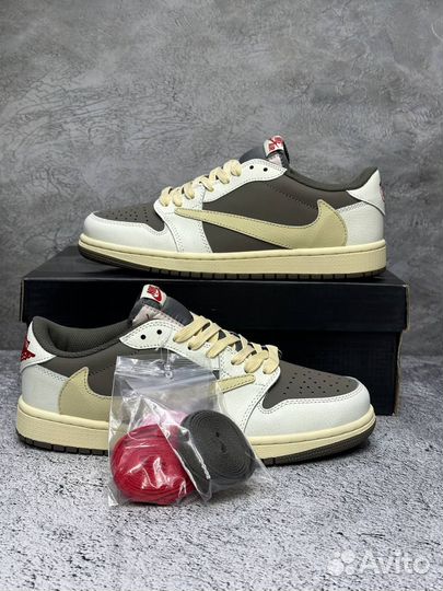 Кроссовки Nike Air Jordan 1