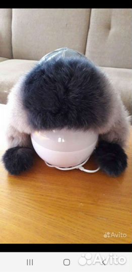 Шапки женские натурал. мех кожа ретро СССР винтаж