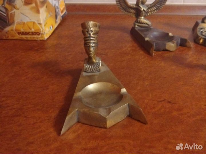 Пепельница бронза