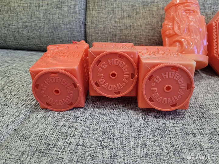 Коробка от детского подарка с Кремлевской ёлки