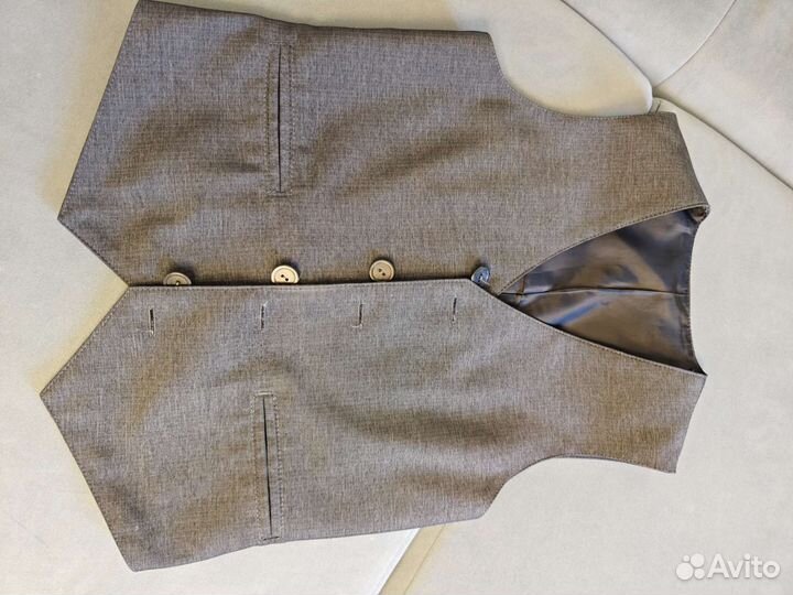 Жилетка школьная серая на мальчика