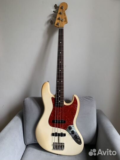 Бас гитара Fender Jazz Bass 1962 Japan