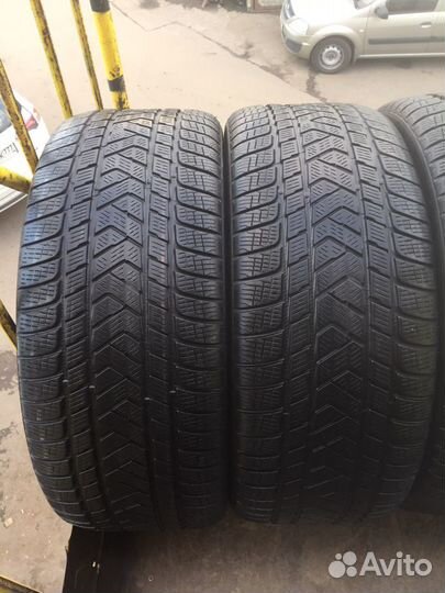 Pirelli Scorpion Winter 285/45 R21 113V