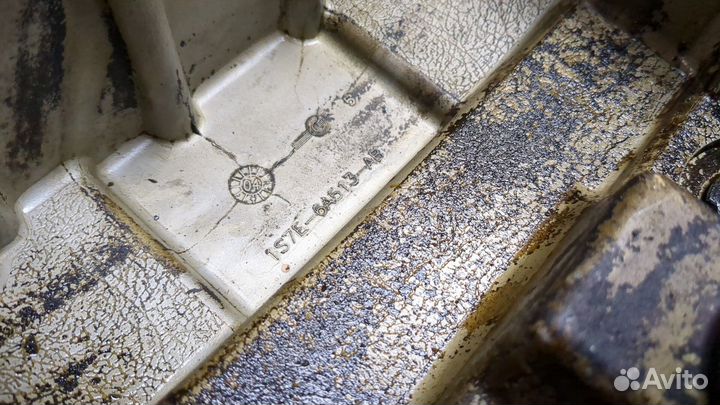 Крышка клапанная двс Ford Mondeo 3, 2004