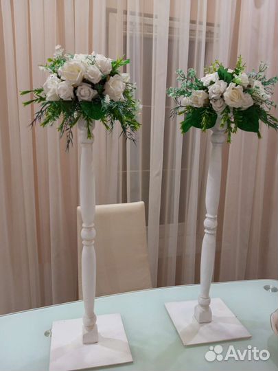 Букеты на стойках