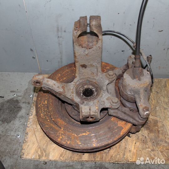 Кулак поворотный передний левый jaguar X-type 200