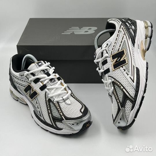 New Balance 1906R White Metallic Gold