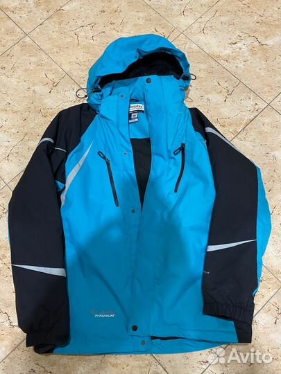 Горнолыжный костюм