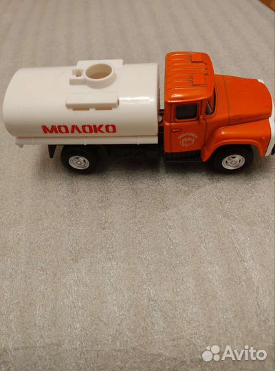 Модели коллекционных машинок