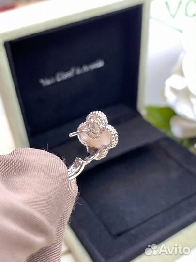 Серьги van cleef magic alhambra