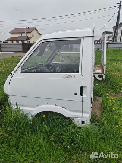 Продам кабину Мазда Бонго