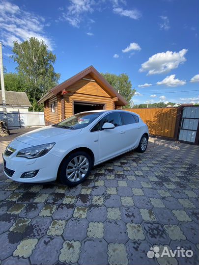 Opel Astra 1.6 AT, 2010, 154 000 км