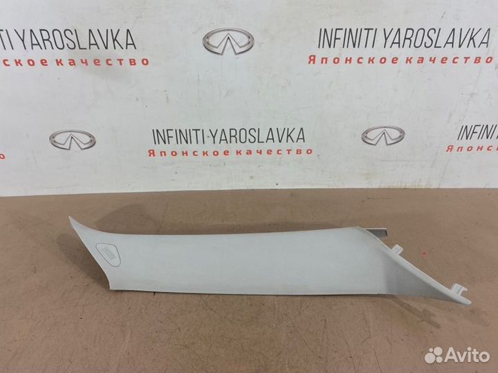 Накладка стойки передняя правая Mini Cooper R56