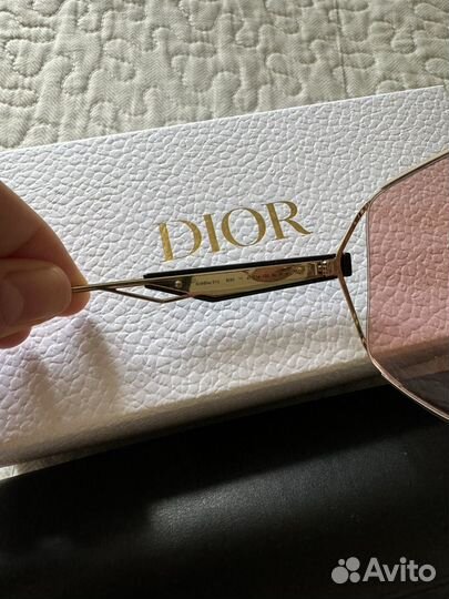 Солнцезащитные очки женские Dior