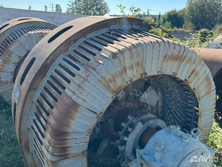 Электродвигатели / лот EP FLV 497