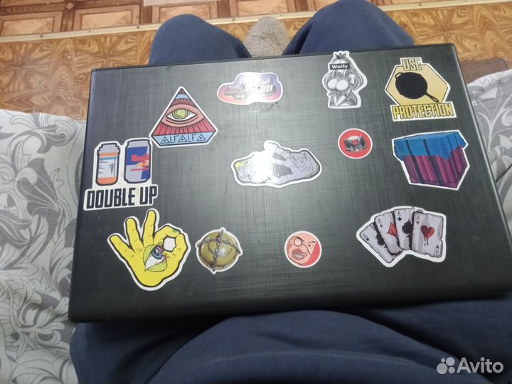 Ноутбук Acer aspire e5-523