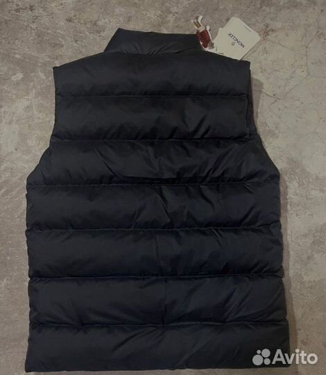 Жилетка moncler