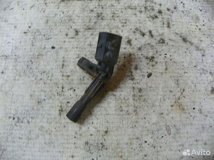 Датчик ABS задний Skoda Octavia