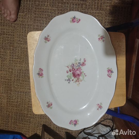 Поднос Польша фарфоровая ширина 35 см,ширина 24,5