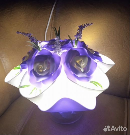 Светильник-букет из изолона ручная работа