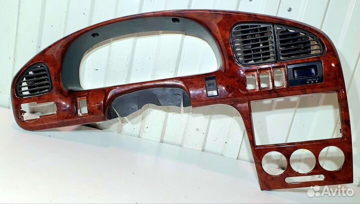 Накладка торпеды Kia Spectra под дерево