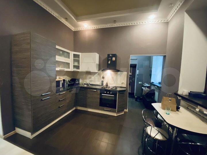 2-к. квартира, 50,7 м², 1/4 эт.