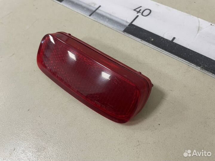 Отражатель в бампер задний левый Peugeot 206 1998