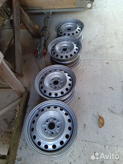 Штампованные диски 6,5J 16H2