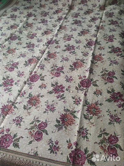 Скатерти покрывала жаккард и лëн,новые
