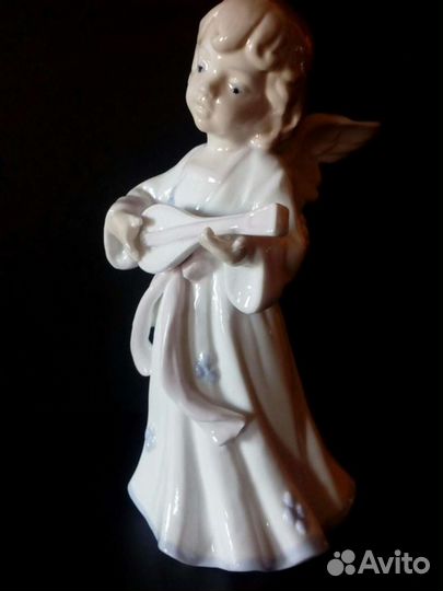 Статуэтка Ангел 18 см фарфор