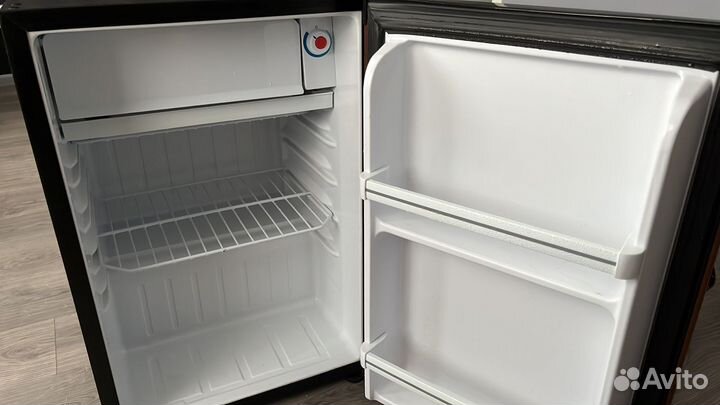 Минихолодильник