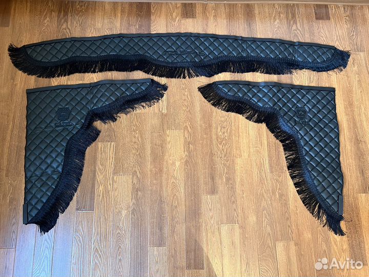 Ламбрекены на газель