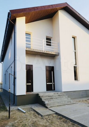 Коттедж 250,1 м² на участке 8,1 сот.