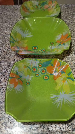 Тарелки, сервировочный набор