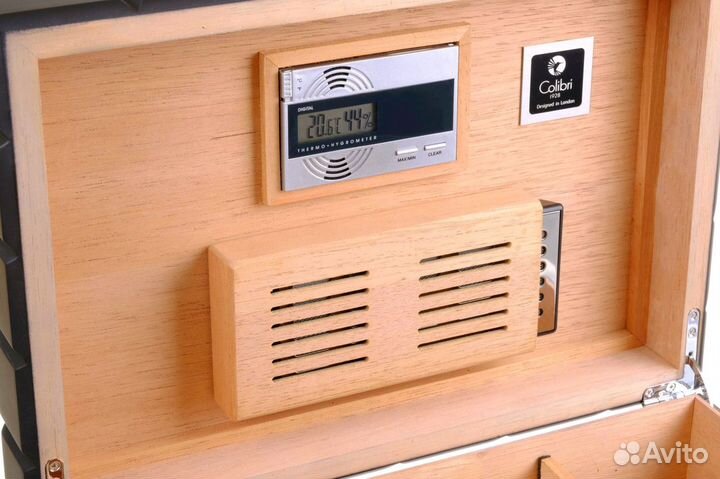 Хьюмидор Colibri Heritage на 80 сигар, Черный лак