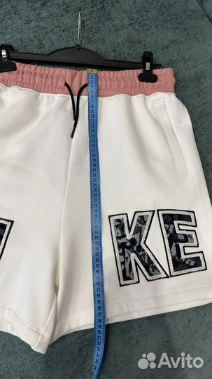 Шорты Nike размер L/M оригинал новые