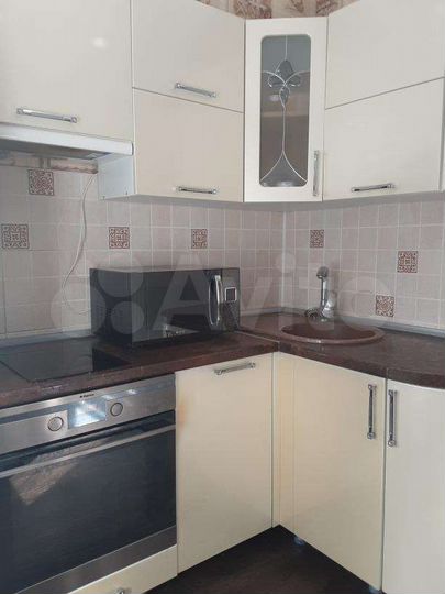 3-к. квартира, 60 м², 2/5 эт.