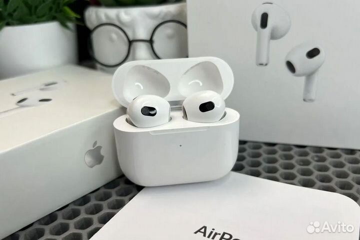 AirPods 3 (новые + чехол)
