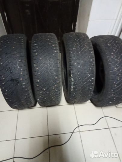 Gislaved Nord Frost 200 2.25 R17 20B