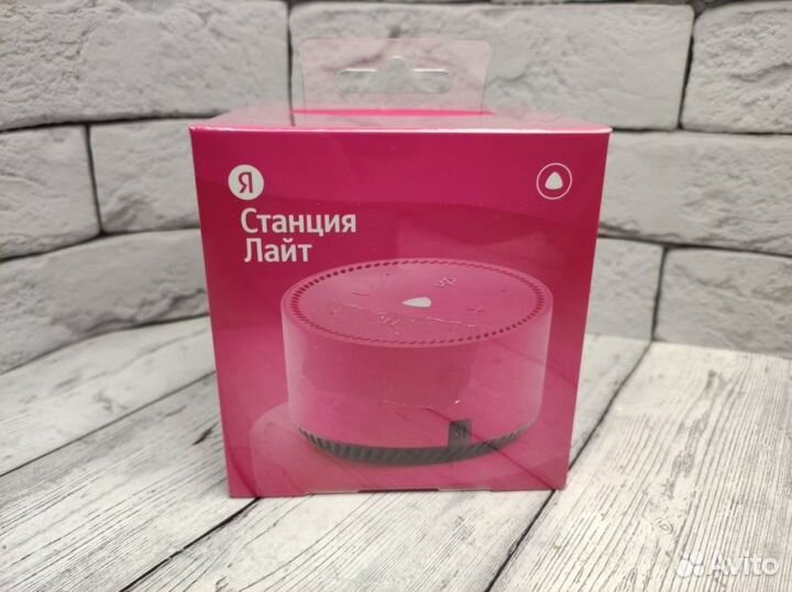 Умная колонка Яндекс Станция Лайт