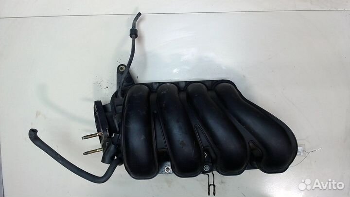 Коллектор впускной Toyota Celica, 2004