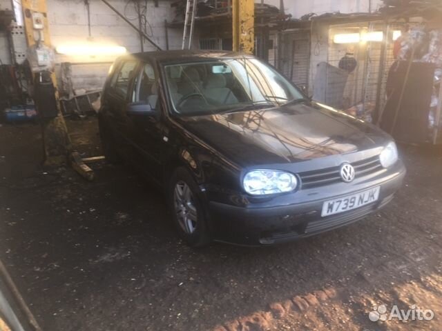 Разбор на запчасти Volkswagen Golf 4